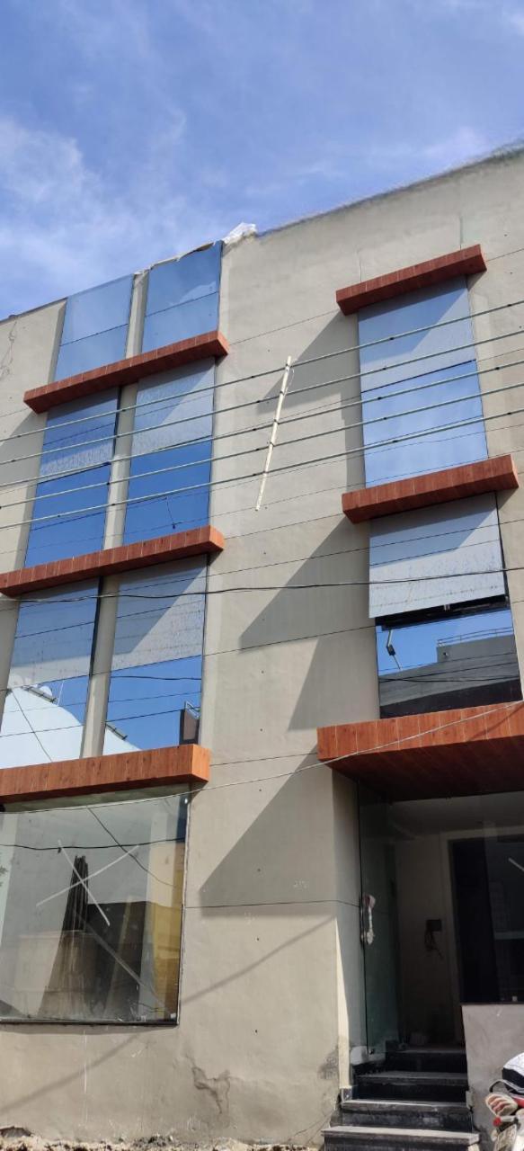Stayez Studio Apartments Indore Exterior foto