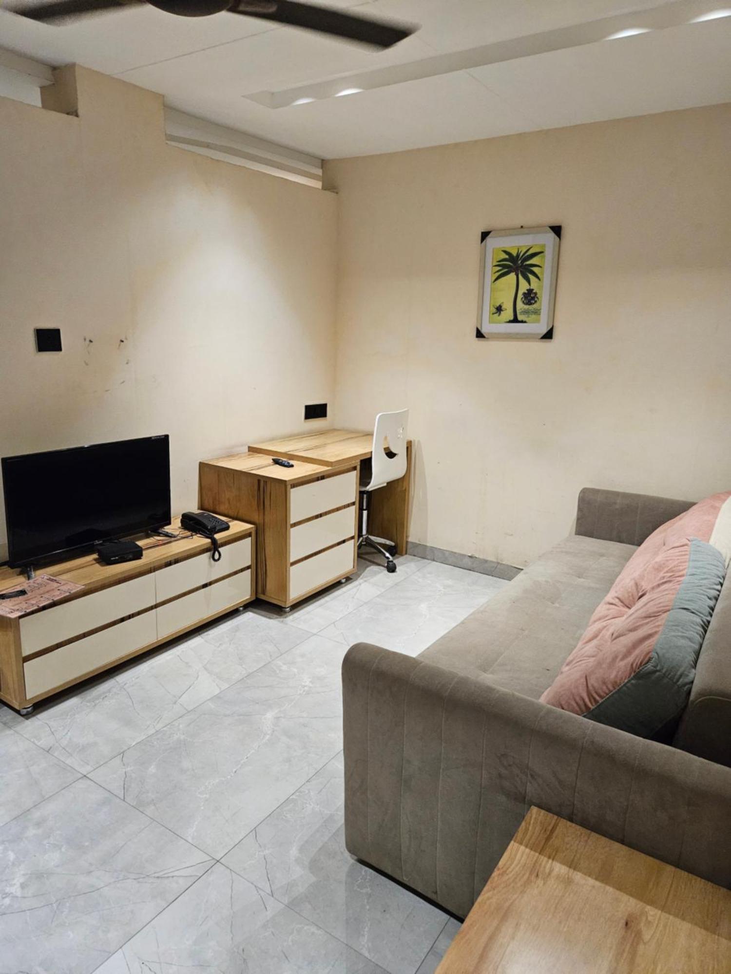 Stayez Studio Apartments Indore Exterior foto